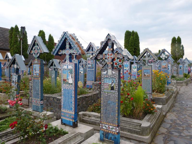 El cementerio alegre de Sapantza